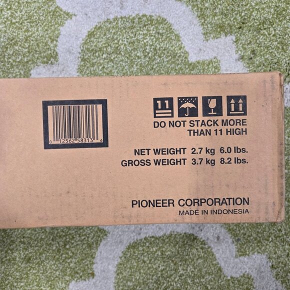 Pioneer PDP-S08 TV Undermount Speaker System New in Box - Picture 7 of 7